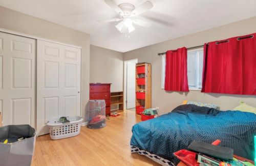 138 Thomas Dr, Sycamore IL  60178-1123 exterior