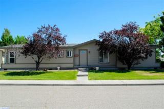 2200 Rhode Island Ct, Kennewick, WA 99336-7903