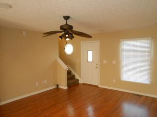 2678 Fernwood Ave, Lancaster OH  43130-7979 exterior