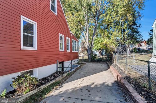 1610 Neely Rd, Silver Spring MD 20903-1938 exterior