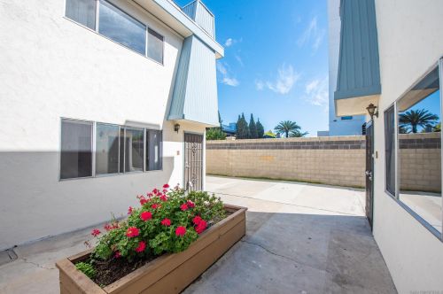 475 4th Ave, Chula Vista, CA 91910-4434