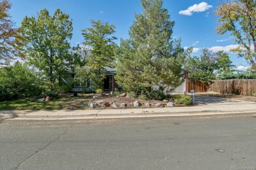 16673 Louisiana Dr, Denver, CO 80017-4107