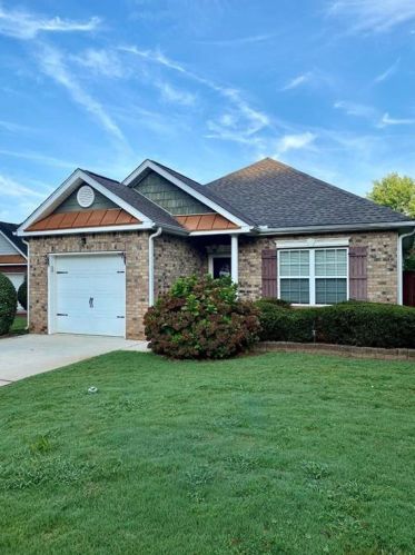 229 Polo Ln, Locust Grove, GA 30248-3693