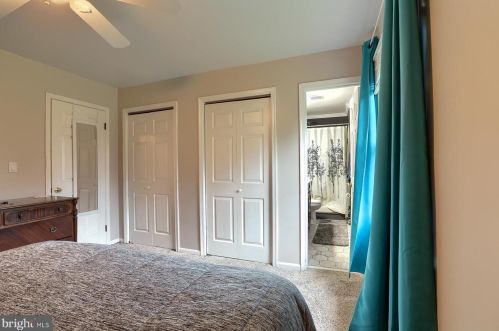 332 Bonnybrook Rd, Carlisle PA  17015-9290 exterior