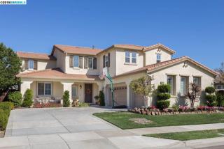 2245 Barcelona Way, Los Angeles, CA 94513-4132