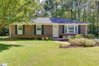 330 Pinnacle Dr, Taylors, SC 29687-3739