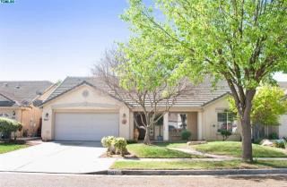4817 Russell Ct, Visalia, CA 93277-5167