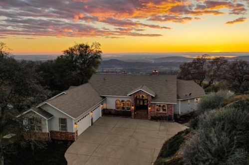 7462 Redhill Way, Browns Valley, CA 95918-9628
