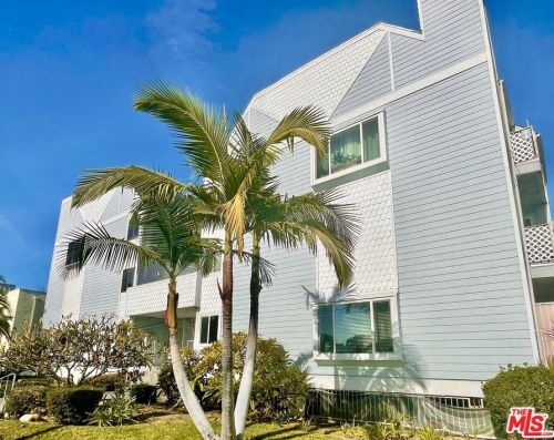 1121 Wilson Ave, Glendale CA  91206-4567 exterior