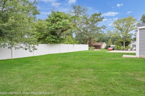 721 Harmony Rd, Middletown NJ  07748-5137 exterior