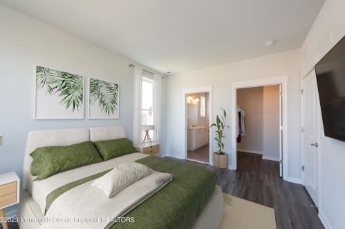 15 Lincoln Ave, Atlantic Highlands, NJ 07716-1226