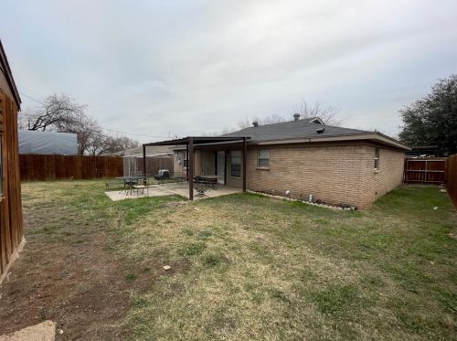 7836 Whitney Dr, Fort Worth TX  76108-2513 exterior