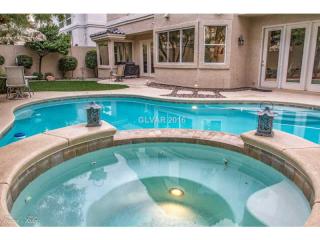 94 Teton Pines Dr, Henderson, NV 89074-0696