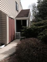 18 Overlook Dr, Clinton, NJ 08809-1133