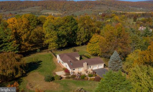 34877 Harry Byrd Hwy, Round Hill, VA 20141-2120