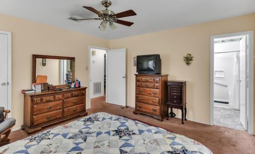 2229 Teas Nursery Rd, Conroe TX  77304-4616 exterior