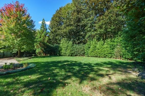 3180 Arden Rd, Atlanta GA  30305-1912 exterior