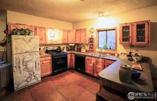 6492 County Rd 80c, Red Feather Lakes CO 80536-9201 exterior