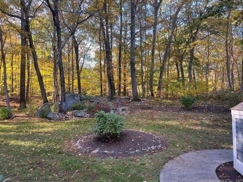 303 Fairmount Dr, Upper Stepney CT  06468-2880 exterior