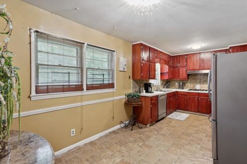 336 Bromack Dr, Atlanta GA  30315-8408 exterior