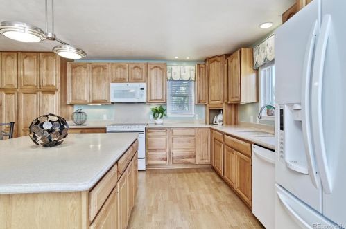 15163 Bethany Pl, Denver CO  80014-3804 exterior