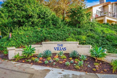 2808 New Castle Way, Carlsbad, CA 92010-7007