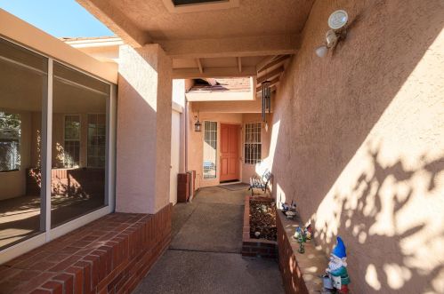 1414 Purcell Ct, Valley Home, CA 95361-9651