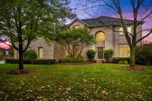 1759 Baybrook Ln, Naperville, IL 60564-6174