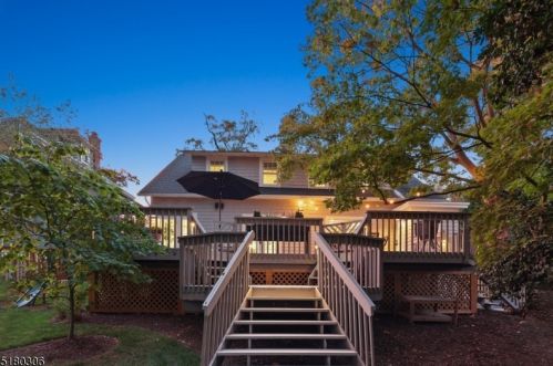 134 Maplewood Ave, Maplewood NJ  07040-1233 exterior