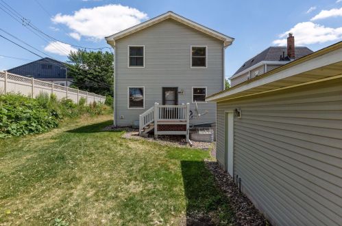 579 Desoto St, Saint Paul MN  55130-4404 exterior