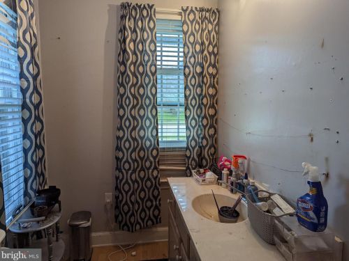 1012 Broadway, Hanover PA 17331-2500 exterior