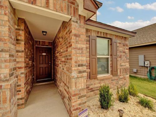 13525 Gerald Ford St, Webberville TX  78653-3995 exterior