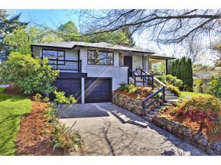 4740 Iowa St, Portland OR  97221-2858 exterior
