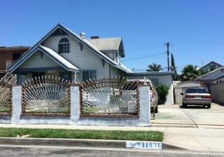 11836 Budlong Ave, Los Angeles, CA 90044-1112