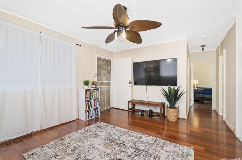 2115 10th Ave, Honolulu, HI 96816-3091