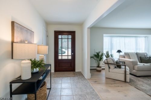 267 Long Meadow Rd, Kinnelon, NJ 07405-2256
