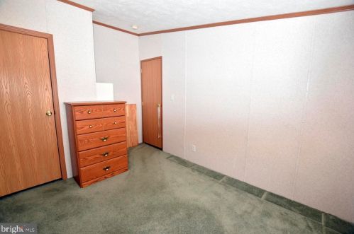 50 Raptor Dr, Hanover PA 17331-8158 exterior