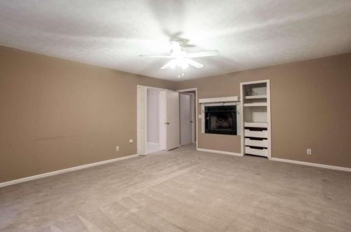 285 Glen Lake Dr, Atlanta GA  30327-4819 exterior