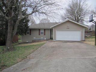 2742 Cragmont St, Springfield MO  65804-4620 exterior