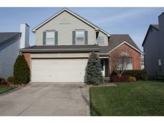 924 Larkfield Dr, Columbus OH  43085-5730 exterior