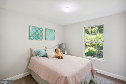 5 London Brg Ct, Silver Spring MD 20906-5713 exterior