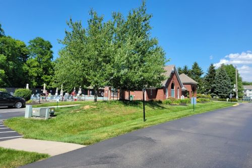 539 Aspen Glen Dr, Cincinnati OH  45244-1884 exterior