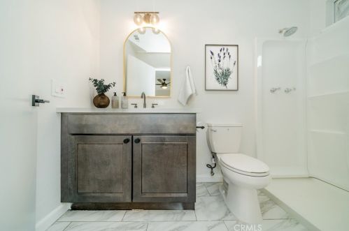9450 Cabrillo Dr, Riverside CA  92503-1169 exterior
