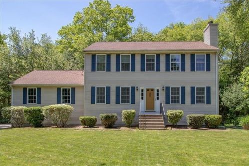 26 Link Ln, Richmond, RI 02892-1116