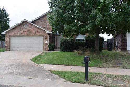 21855 Homesteaders Pl, Edmond, OK 73012-3248