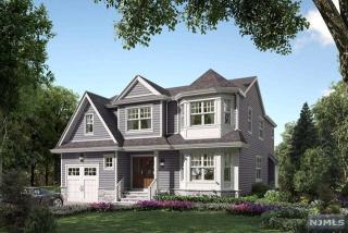 285 Ogden Ave, Teaneck, NJ 07666-2838