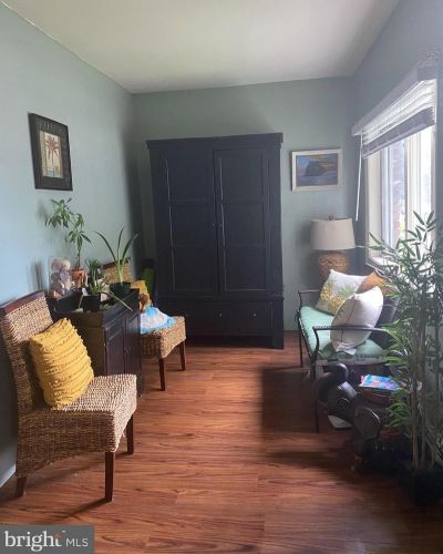 1215 Newton Ave, Camden, NJ 08107-1845
