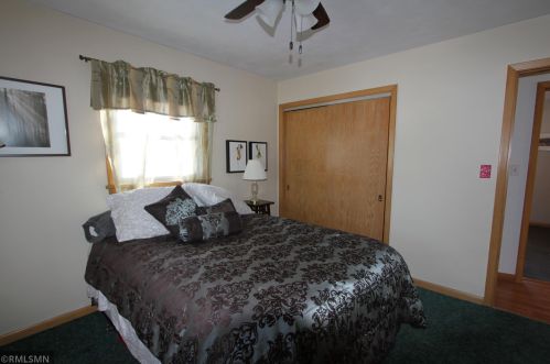 2083 Clear Ave, Saint Paul MN  55119-3207 exterior
