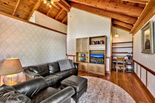 13308 Ski Slope Way, Truckee CA  96161-7005 exterior