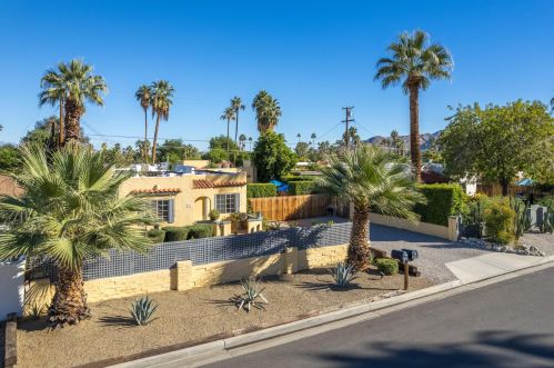 516 Calle Santa Rosa, Palm Springs, CA 92264-7414